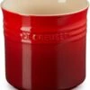 Le Creuset Grote Spatelpot 2,3 Liter Aardewerk Kersrood 1 Le Creuset Grote Spatelpot 2,3 Liter Aardewerk Kersrood -Le Creuset 1024x1200
