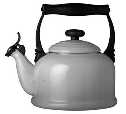 Le Creuset Tradition fluitketel 2,1 liter staal mist grey Le Creuset Tradition Fluitketel 2,1 Liter Staal Mist Grey -Le Creuset 92000800541000