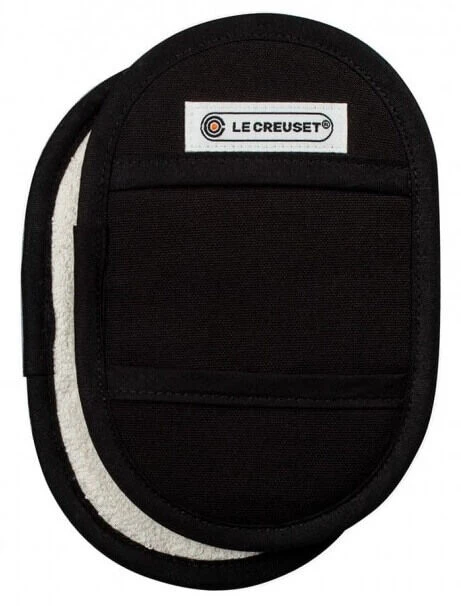 Le Creuset pannenlappen 18 x 12,5 cm katoen zwart 2 stuks Le Creuset Pannenlappen 18 X 12,5 Cm Katoen Zwart 2 Stuks -Le Creuset 95002600000000 le creuset benl.1553386221