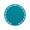 Le Creuset Pannenonderzetter ø 20 Cm Silicone Caribbean Blue 1 Le Creuset Pannenonderzetter ø 20 Cm Silicone Caribbean Blue -Le Creuset rs10073 lc 20210126 ad ps ns 93007300490000 001 1