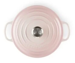 Le Creuset Signature Braadpan 4,2 Liter ø 24 Cm Gietijzer Shell Pink -Le Creuset rs8767 lc 20190618 fr ps 00009 24cm