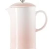 Le Creuset Cafetière 800 Ml Aardewerk Shell Pink 2 Le Creuset Cafetière 800 Ml Aardewerk Shell Pink -Le Creuset rs8877 lc 2019101030 th ps 0045 scr